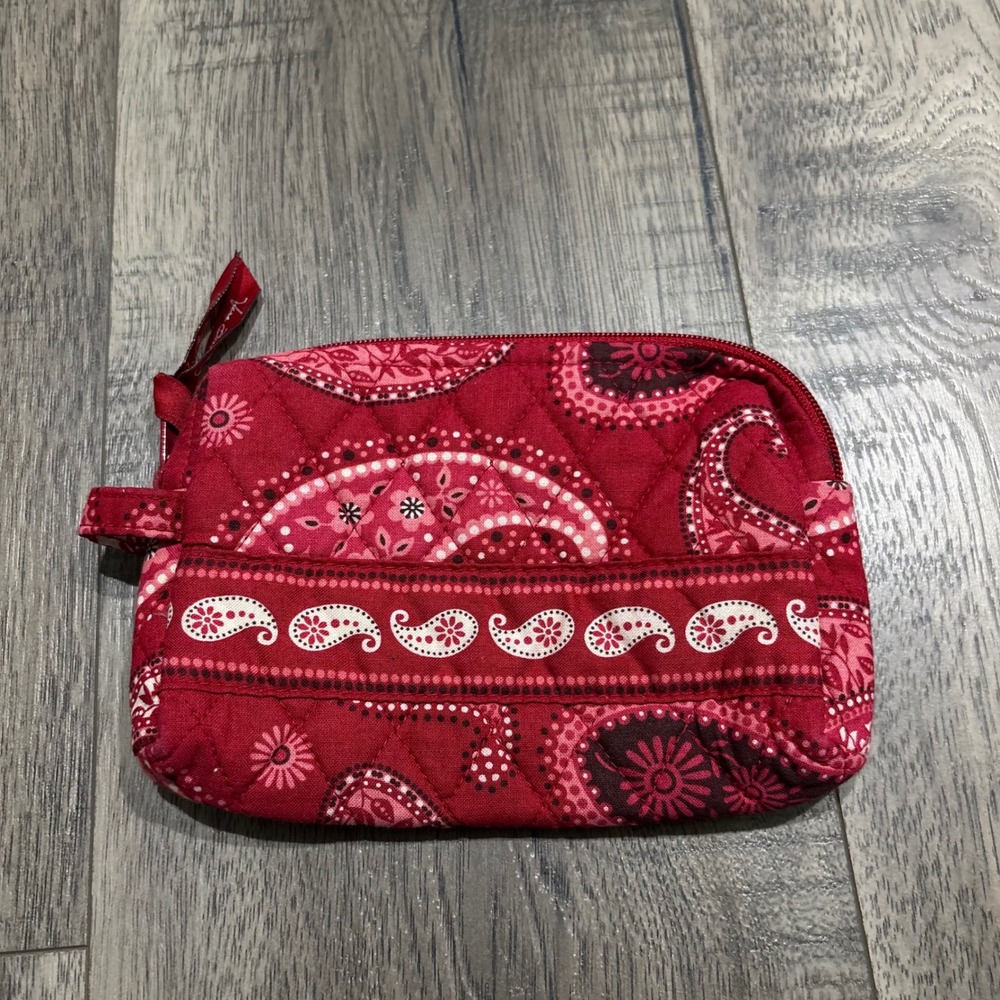 Vera Bradley Cosmetic Pouch Women Small Red Paisley Good Quilted Cotton Zip Bag
